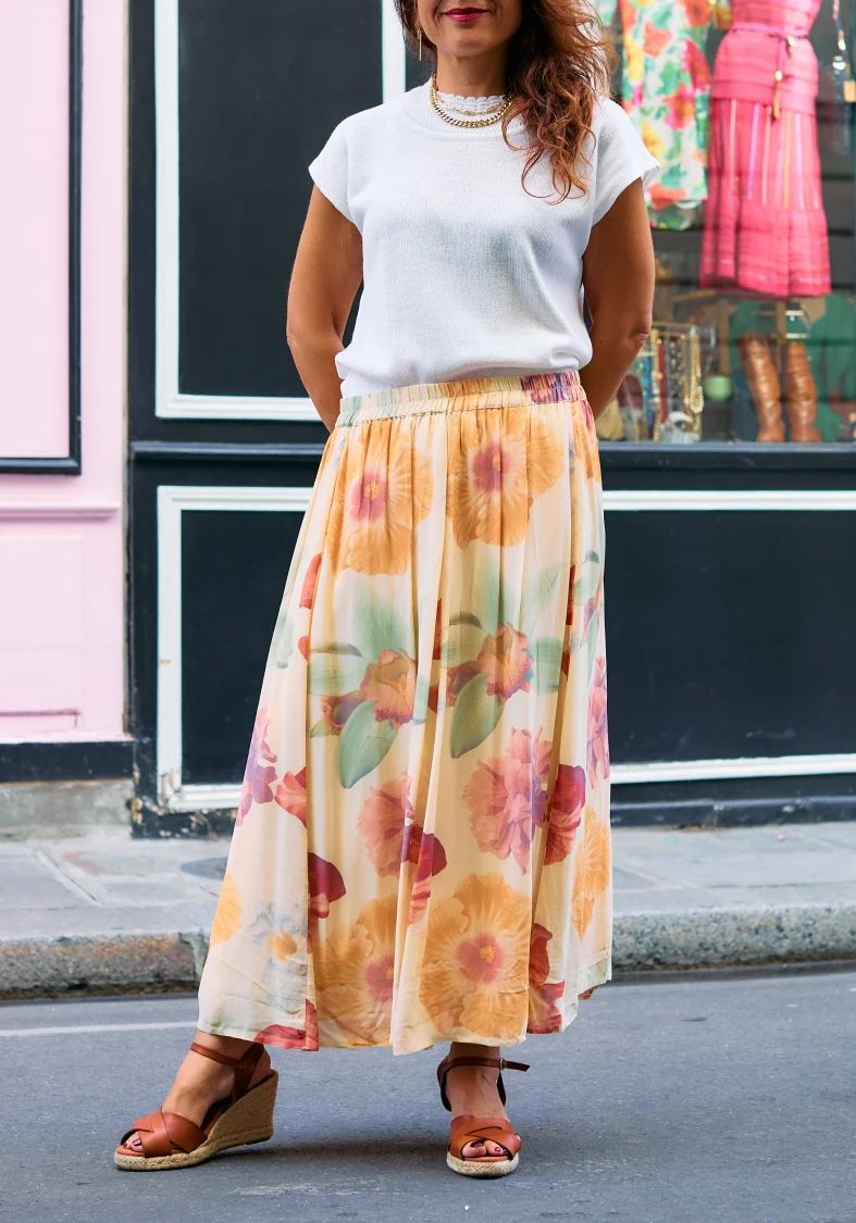 Jupe vintage longue abricot  fleurie  80´s